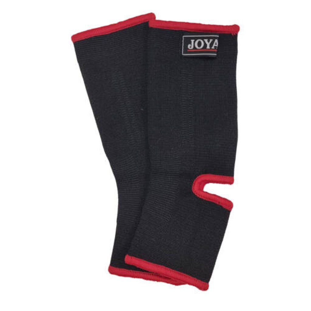 Enkelkousen kickboksen.